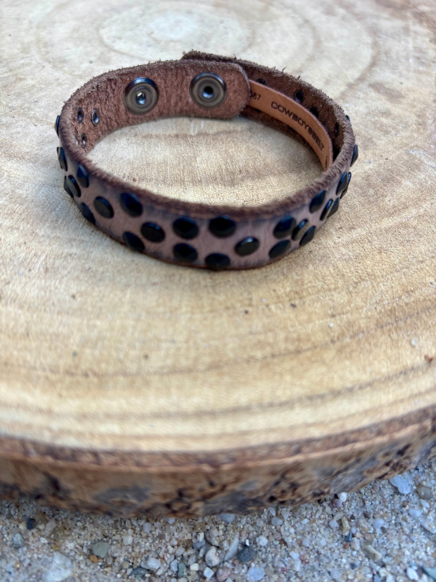 Leren armbanden diverse soorten 23 cm met druk sluiting